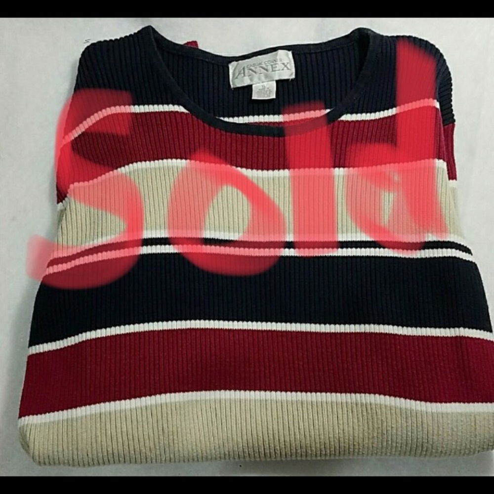 Long sleeved sweater striped